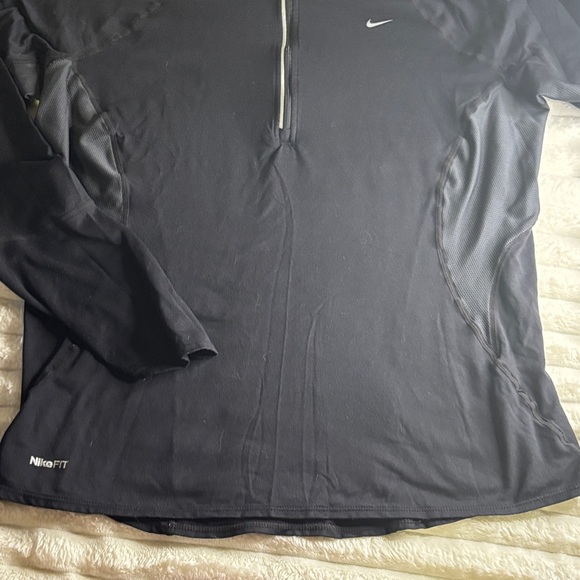 Nike Black Women's Jacket - Picture 3 of 5